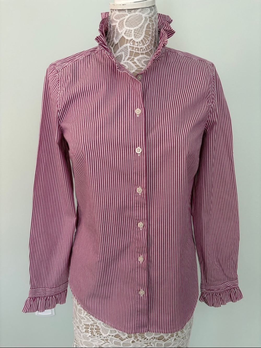 NWT J. Crew Women Ruffle-Collar Button-Down Shirt in Pink Stripe Size S